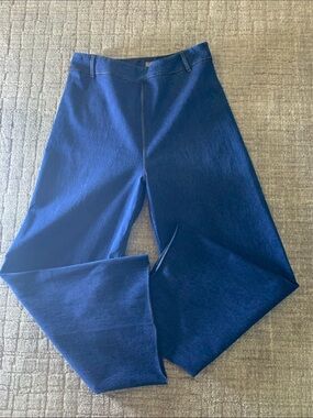 LYSSE dark indigo wide leg jeans stretchy comfy waist and back pockets in Large